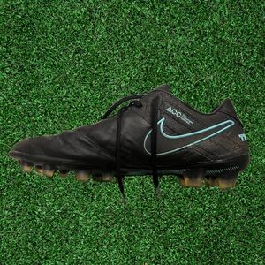 COPY - COPY - Nike tiempo legends